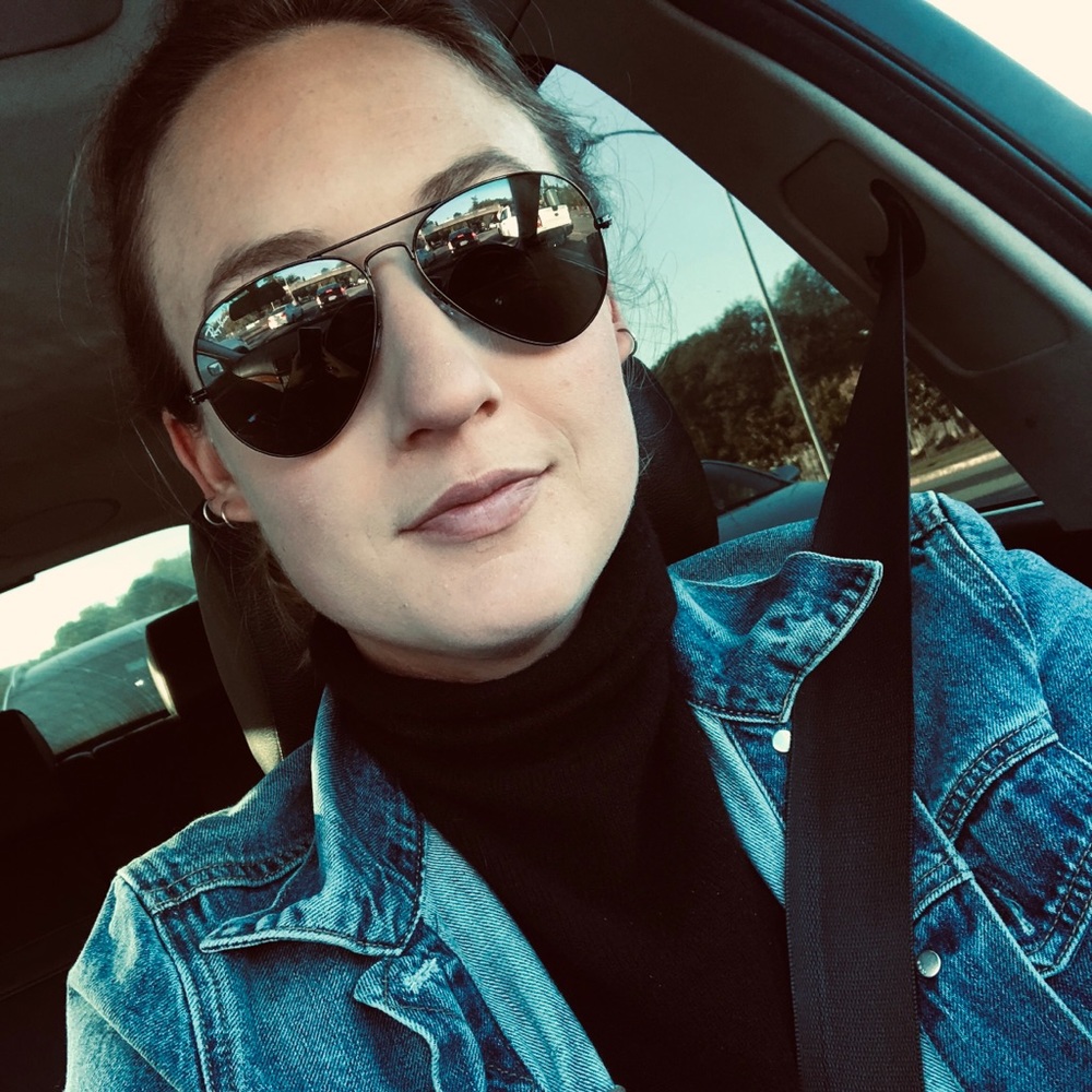 Meet your Posher, Emma